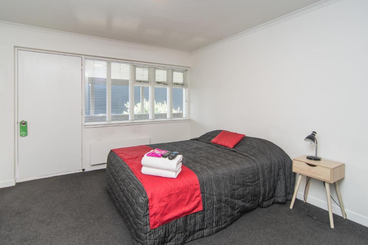The Hibernian Studio Apartments - 4 Latter Street Timaru Esterno foto