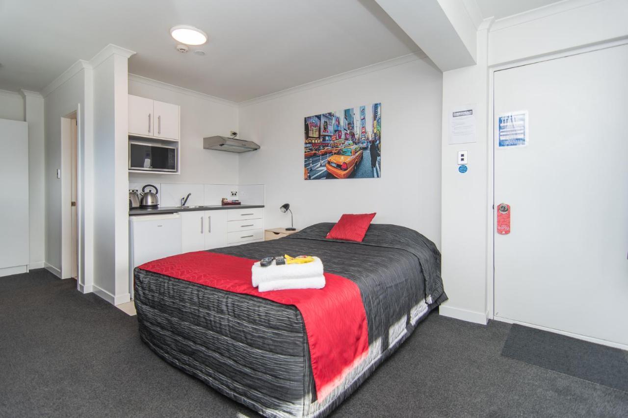 The Hibernian Studio Apartments - 4 Latter Street Timaru Esterno foto