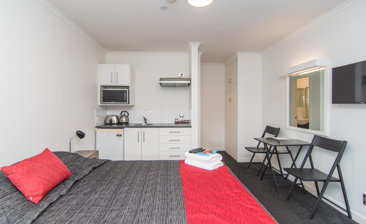 The Hibernian Studio Apartments - 4 Latter Street Timaru Esterno foto